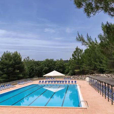 Belambra Clubs Montpezat - Le Verdon 3* مونتاينا
